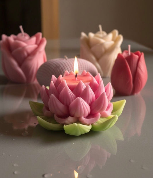 Lotus Petal Bloom Candle
