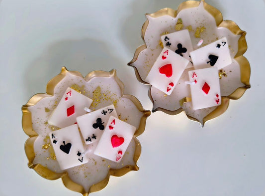 Royal Flush Urli Candle